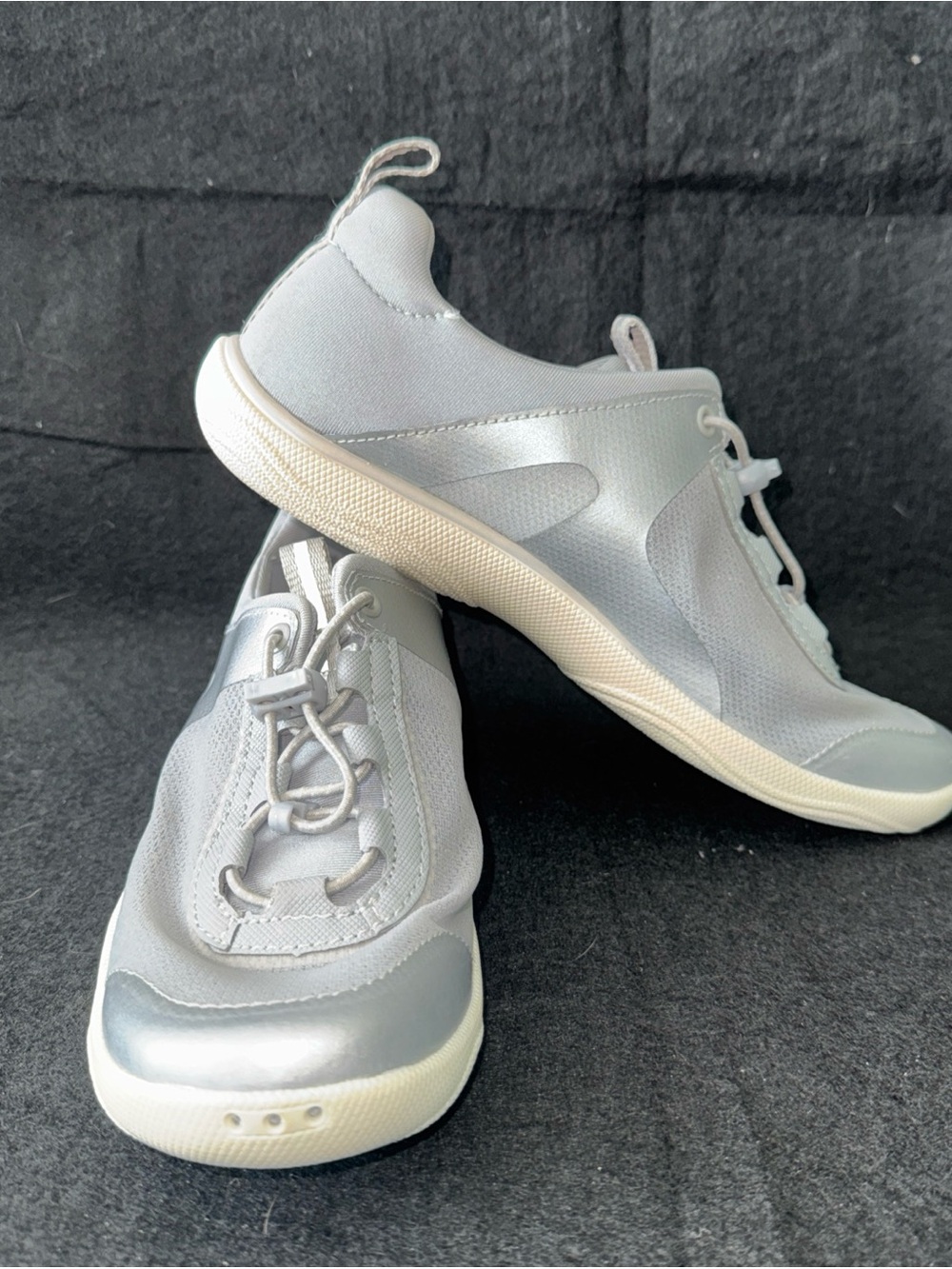 Lands' End Water Shoes Womens 7 Silver Bungee Slip On Nautical Beach  Vacation